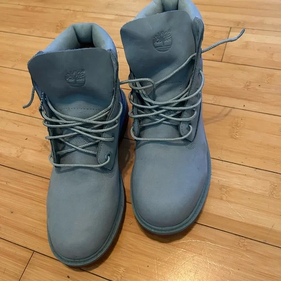 Timberland 6 Inch Premium 'Sky Blue' These are 6.5 in Boys/Mens & Fits Women 8.5 - Picture 6 of 15